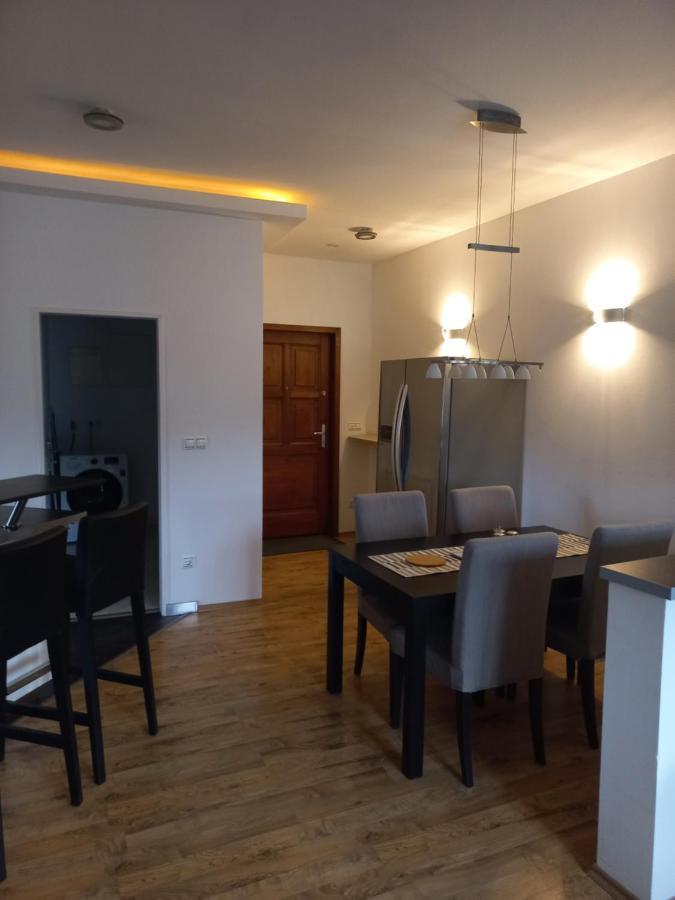 A-M Condominium Veszprém Eksteriør bilde