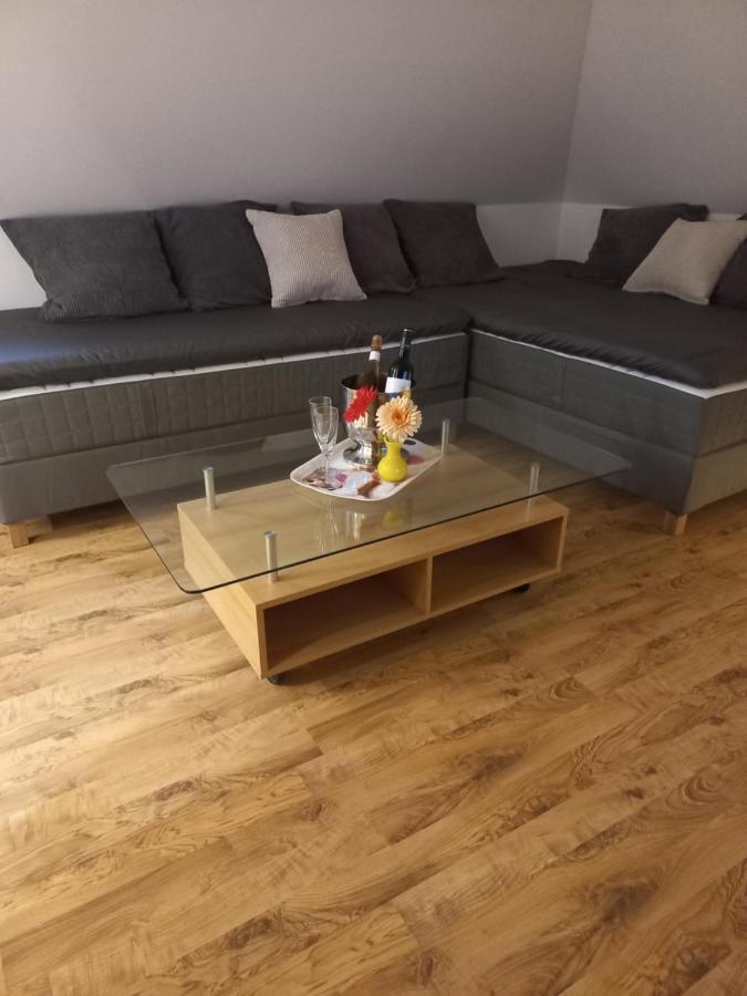 A-M Condominium Veszprém Eksteriør bilde