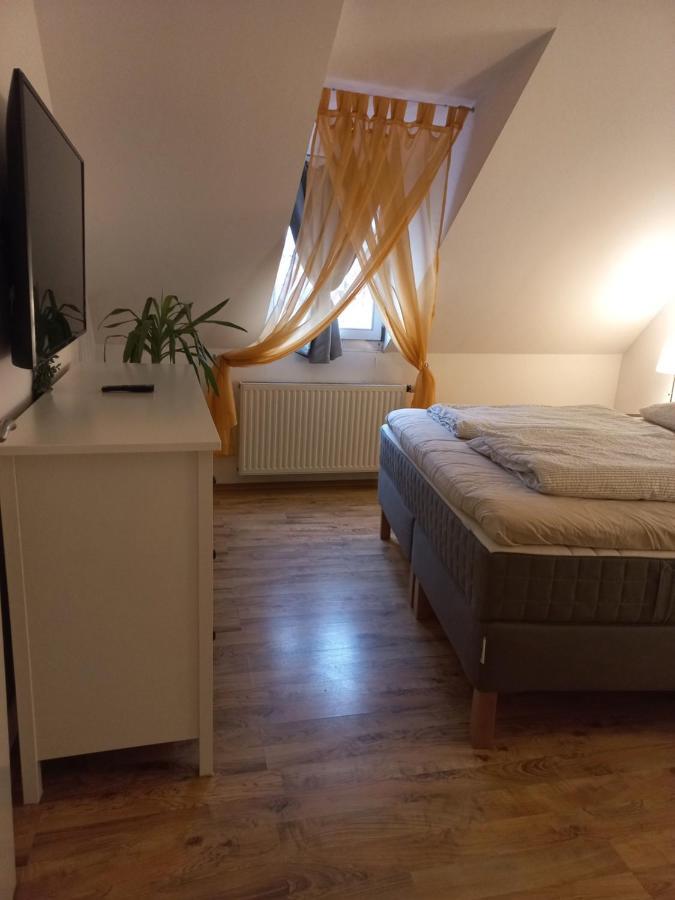 A-M Condominium Veszprém Eksteriør bilde