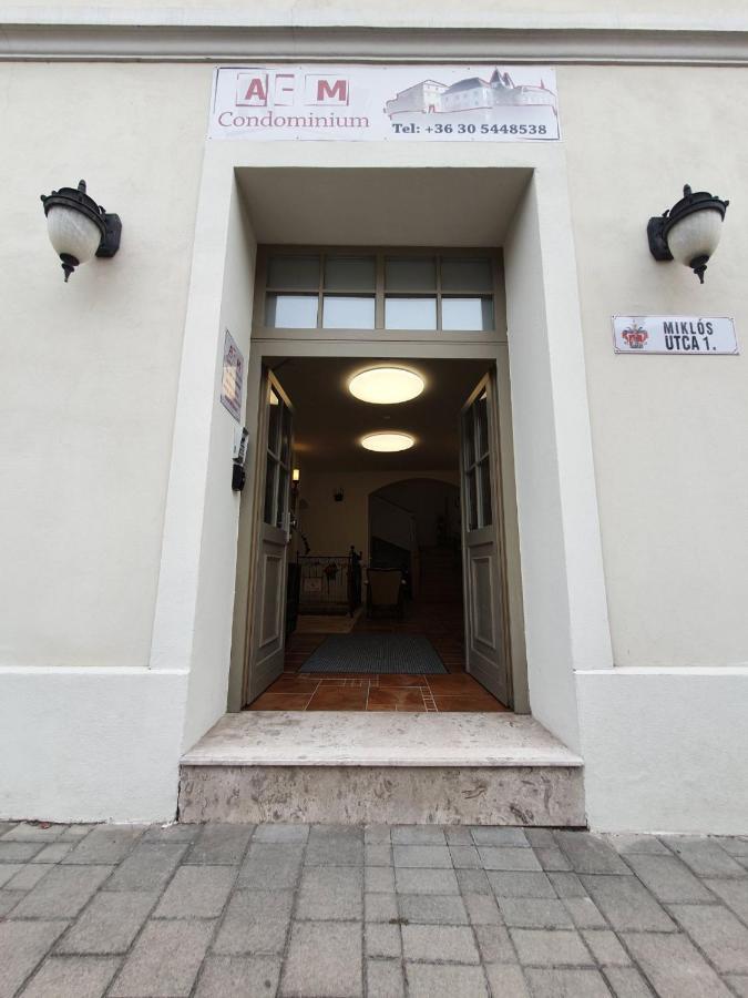 A-M Condominium Veszprém Eksteriør bilde